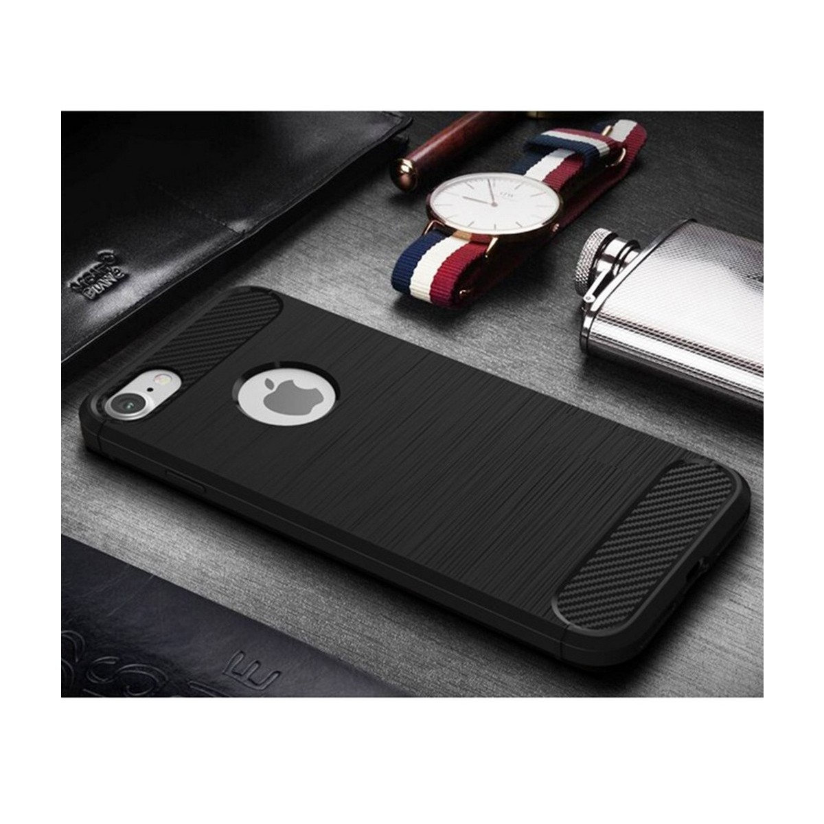 Funda Gel Tpu Tipo Carbon Negra para Iphone 7 /  8