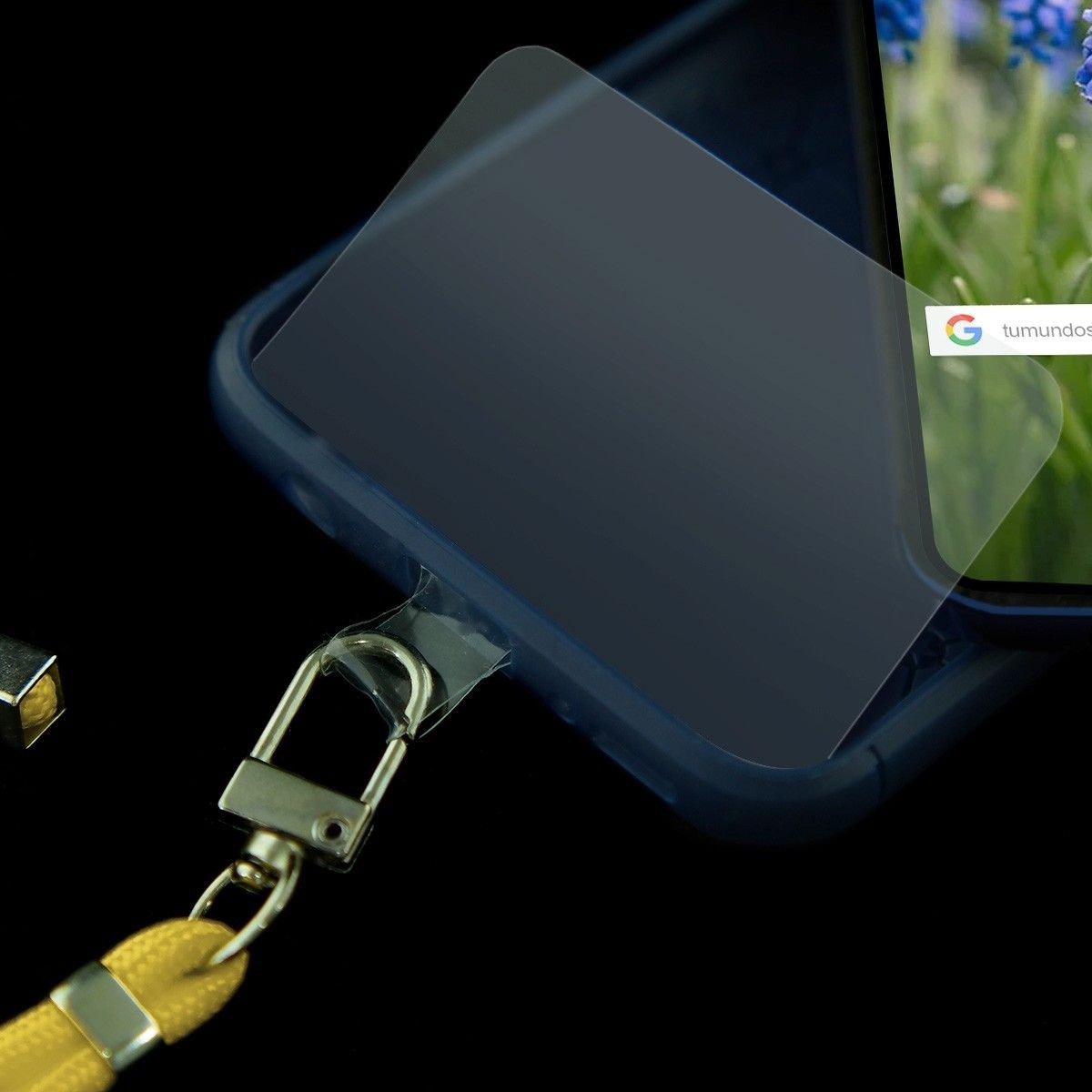 Adaptador Universal con Cordón para Funda de Móvil Colgante color Amarilla